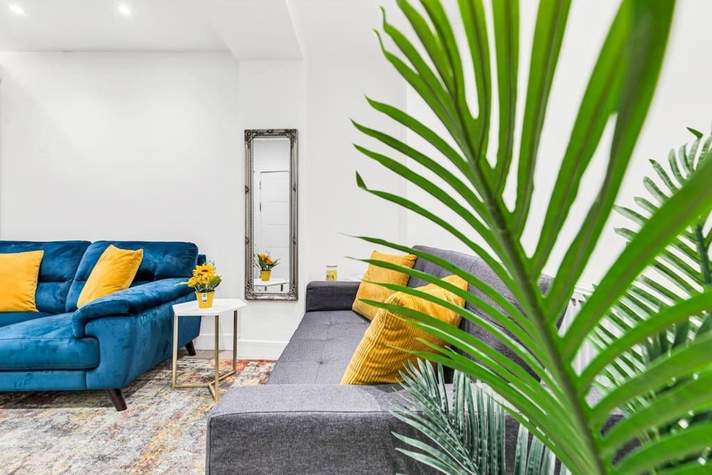 Luxstay Holland Park Apartment With Ac London Eksteriør bilde